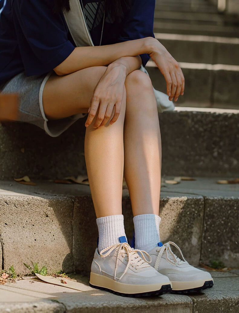 Lightweight Mesh Retro Sneakers For Summer Cicada lightweight-mesh-retro-sneakers-for-summer-cicada